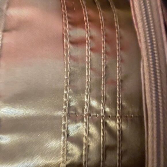 Joy & Iman Tan leather crossbody purse - Picture 5 of 6